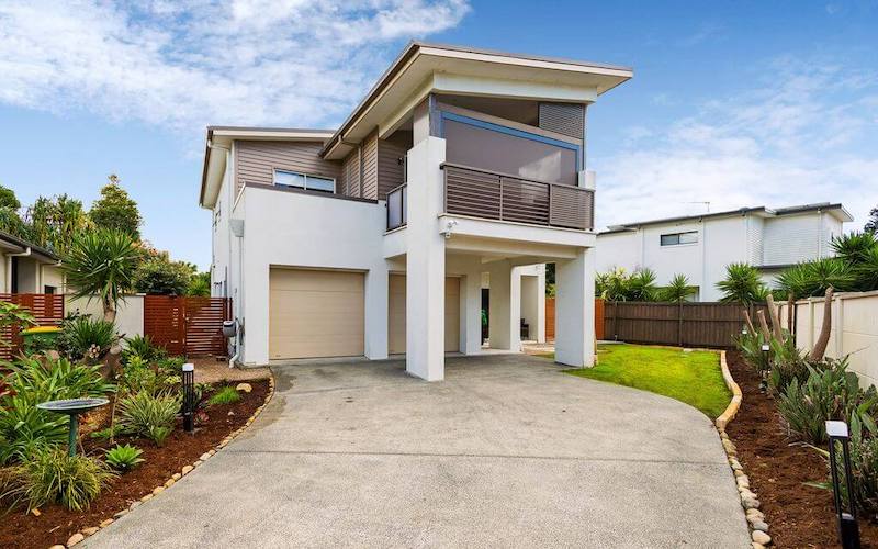 Property for Auction by Paul Hill Realty at 13 Galley Road, Cova Estate, Hope Island Qld
